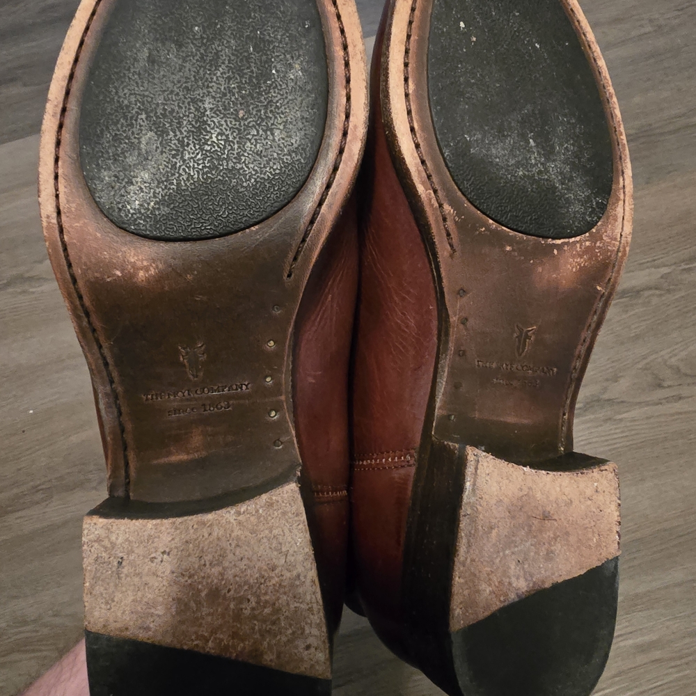 Men's Frye Chelsea Boots - Picture 5 of 5